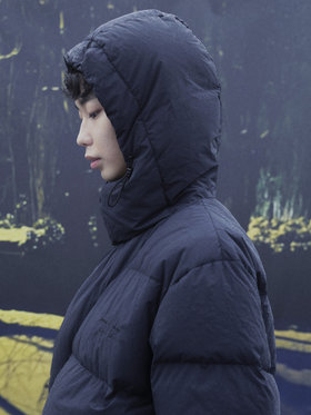 FEMME ウィメンズ agnes b. x ABODE OF SNOW “Mila 2.0 Down Jacket“ ブラック