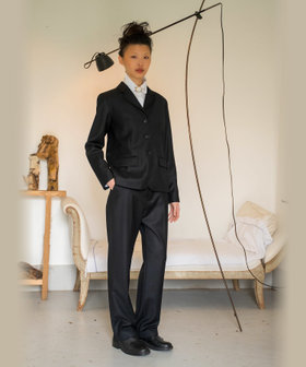 FEMME ウィメンズ ウールギャバジン ストレートパンツ "Ameline" ブラック