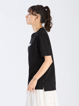 To b. by agnès b. 【Outlet】オーガニックコットン メッセージ Tシャツ "j'adore paris" ブラック