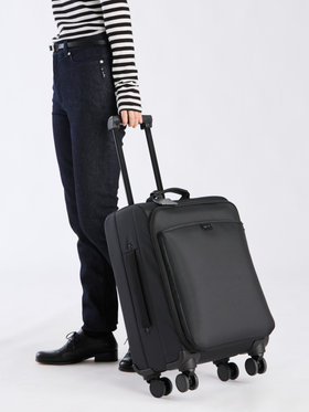 VOYAGE ウィメンズ バッグ＆ウォレット 【Outlet】  ソフト スーツケース RAT01F-01 ブラック