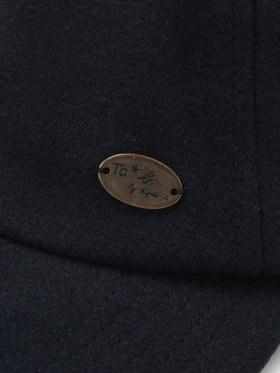 To b. by agnès b. 【Outlet】ロゴ プレート キャップ ネイビー