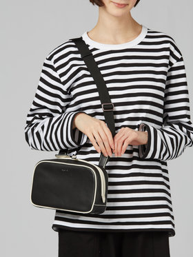 VOYAGE ウィメンズ バッグ＆ウォレット  Suzy ショルダーバッグWAS33-01 ブラック