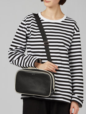 VOYAGE ウィメンズ バッグ＆ウォレット  Suzy ショルダーバッグ WAS33-02 ブラック