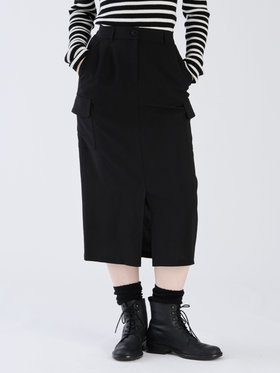 To b. by agnès b. 【Outlet】ワーステッドポリエステルカーゴスカート ブラック