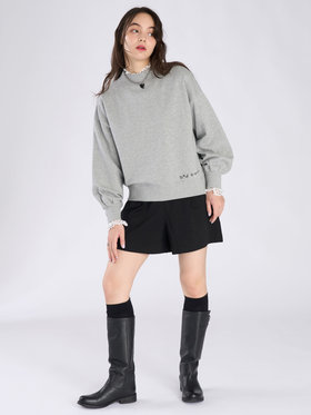 To b. by agnès b. WEB限定 ロゴ コットン ボリュームスリーブ スウェットプルオーバー グレー