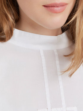 FEMME ウィメンズ 【Outlet】AM06 HAUT ノーカラーブラウス ホワイト