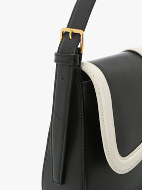 VOYAGE ウィメンズ バッグ＆ウォレット 【by R 限定品】agnes b. バイカラー レザー ミディアム ショルダーバッグ "Ingrid" ZAS04-04 ブラック