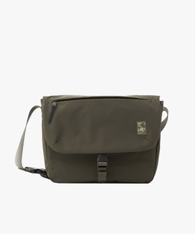 VOYAGE メンズ バッグ＆ウォレット ナイロン ラージ ショルダーバッグ "Trip" ZAH01-09 グリーン