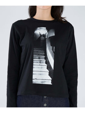 FEMME ウィメンズ フォトプリント コットン 長袖 Tシャツ ”Lil Cool” ブラック