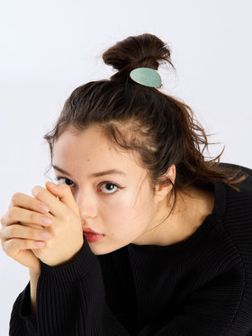 To b. by agnès b. カラー ロゴ ヘアタイ グリーン