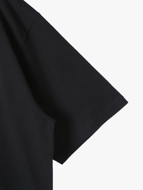 HOMME メンズ メンズ オーガニックコットン プリント 半袖 アーティスト Tシャツ "L'Atlas" ブラック