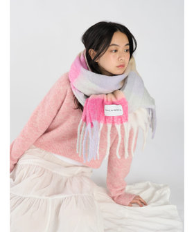 ピンク