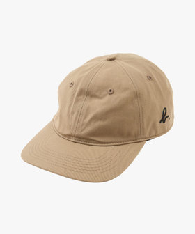 ベージュ
