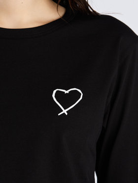 FEMME ウィメンズ アイコニック プリント コットン 長袖 Tシャツ ”Sarajevo heart” ブラック
