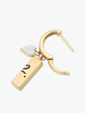 FEMME ウィメンズ ピアス ”Be my other half” ゴールド