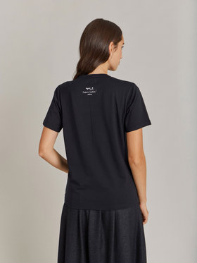 FEMME ウィメンズ プリント コットン 半袖 アーティスト Tシャツ "Dodlis" ブラック
