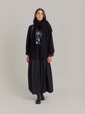 FEMME ウィメンズ プリント コットン 半袖 アーティスト Tシャツ "Dodlis" ブラック
