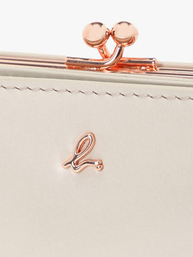 VOYAGE ウィメンズ バッグ＆ウォレット ガラスレザー 二つ折り ウォレット ”Gloria” XAW05-01 ベージュ