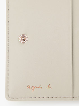 VOYAGE ウィメンズ バッグ＆ウォレット ガラスレザー 二つ折り ウォレット ”Gloria” XAW05-01 ベージュ