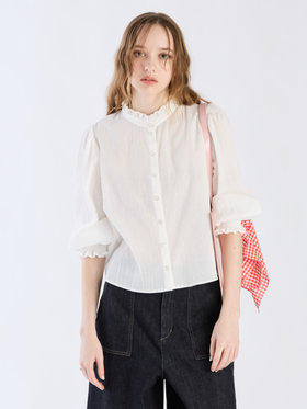 To b. by agnès b. 【Outlet】コットンクレープフリルブラウス ホワイト