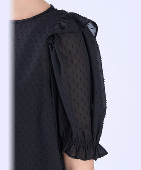 To b. by agnès b. カット ドビー フリル ブラウス ブラック