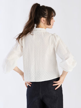 To b. by agnès b. 【Outlet】コットンフラワーレースブラウス ホワイト