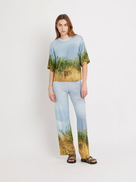 FEMME ウィメンズ フォトプリント 5分袖 Tシャツ "Les champs ? Hoedic" ブラック