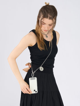 To b. by agnès b. カラー ロゴ モバイルストラップ シルバー