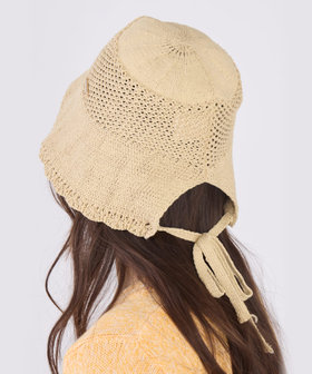 To b. by agnès b. クロシェ ハット ホワイト