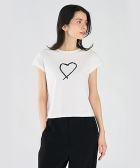 FEMME ウィメンズ アイコニック プリント コットン 半袖 Tシャツ "Sarajevo heart" ホワイト