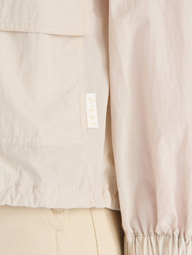 To b. by agnès b. 【Outlet】ナイロンパーカージャケット ベージュ