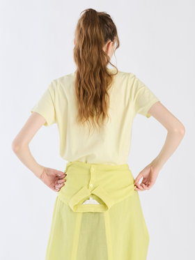 To b. by agnès b. 【Outlet】ロゴフォイルプリントTシャツ イエロー