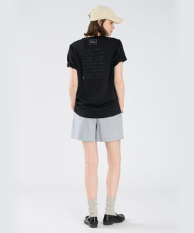 To b. by agnès b. Dog T オーガニックコットン 半袖 アーティストTシャツ ブラック