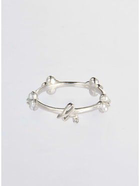 FEMME ウィメンズ "b."ロゴ フラワーモチーフ パール リング "Double bloom" シルバー