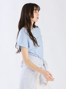 To b. by agnès b. 【Outlet】ロゴ プリント コットン マカロン Tシャツ ライトブルー