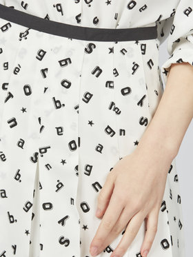 To b. by agnès b. 【Outlet】【セットアップ対応商品】トゥービーモノグラムプルスカート ホワイト