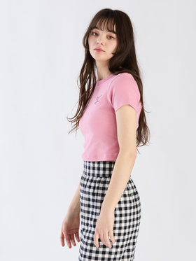 To b. by agnès b. 【Outlet】"To b."ロゴ コットン 半袖 クロップド Tシャツ ピンク