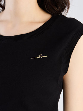 FEMME ウィメンズ 【Outlet】"b." ロゴ刺繍 コットンニット ベスト "Ovaline" ブラック