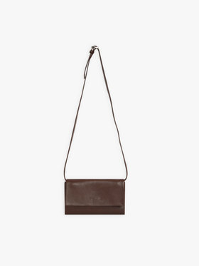 FEMME ウィメンズ 【Outlet】ロゴ レザー ポシェット "Tina" ベージュ
