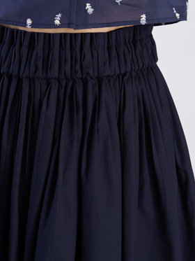 To b. by agnès b. 【Outlet】タックミディスカート ブルー