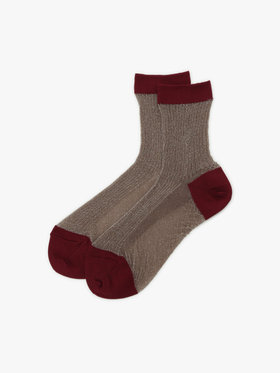 To b. by agnès b. バイカラー グリッター ソックス ベージュ