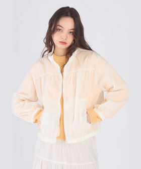 To b. by agnès b. シアー ナイロン パフィー ブルゾン ホワイト