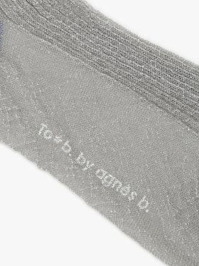 To b. by agnès b. バイカラー グリッター ソックス シルバー