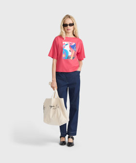 FEMME ウィメンズ プリント コットン 5分袖 アーティスト Tシャツ "Rio Gilmer Goncalves" ピンク