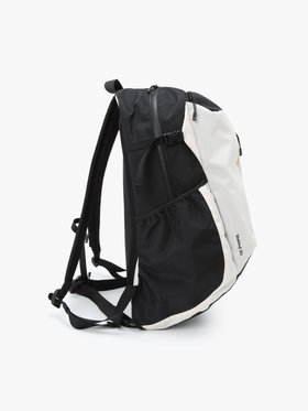 FEMME ウィメンズ agnes b. × HH Stetind 20 ブラック