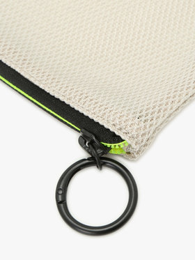 VOYAGE メンズ バッグ＆ウォレット ロゴ ナイロン ミディアム ポーチ ZAH03-01 オフホワイト