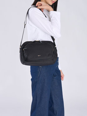 VOYAGE ウィメンズ バッグ＆ウォレット ナイロンショルダーバッグ ”Maron” FT03A-05 ブラック