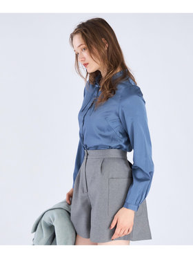 To b. by agnès b. 【Outlet】サテン ロングスリーブ フリル ブラウス ブルー