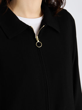 FEMME ウィメンズ ブラック トリアセテート クレープ 長袖 ブルゾン ブラック