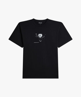 HOMME メンズ メンズ プリント コットン 半袖 アーティスト Tシャツ "Roberto Martinez" ブラック